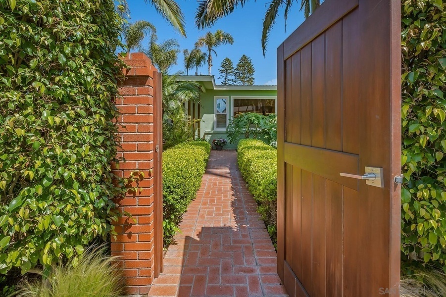 #XXXXhtmlcaption1297035