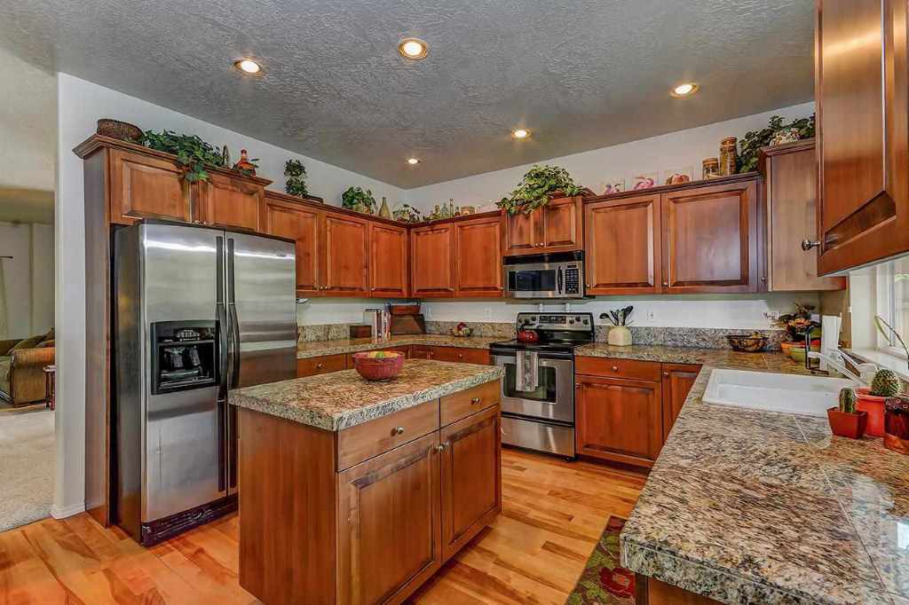 13263 W Tapatio Dr, Boise, ID 83713 MondoFlyers real estate flyer