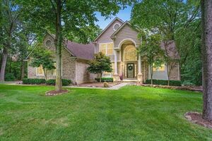 photo 1 of 6700 Woodvine Dr, Chelsea, MI 48118