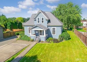 photo 1 of 414 Sumner Avenue, Sumner, WA 98390