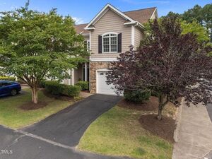 photo 1 of 5515 S Roxboro St UNIT 32, Durham, NC 27713