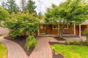 photo 1 of 2634 SW Boundary St, Portland, OR 97239