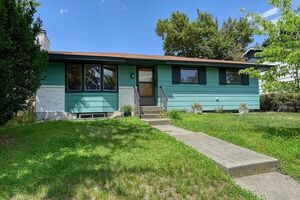 photo 1 of 3308 W Kiernan Ave, Spokane, WA 99205