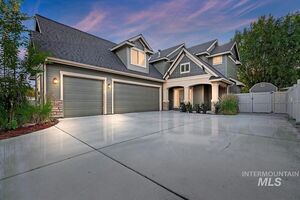 photo 1 of 3052 N Christian Way, Meridian, ID 83646