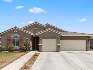 photo 1 of 1724 W Sedona Avenue, Visalia, CA 93291
