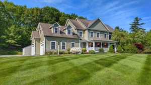 photo 1 of 927 Borough Rd, Pembroke, NH 03275