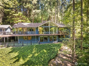 photo 1 of 3718 130th Ave NE, Bellevue, WA 98005