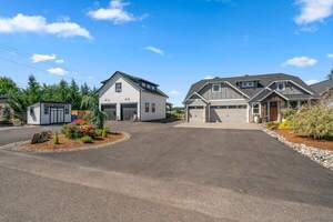 photo 1 of 16523 NE 170th Ave, Brush Prairie, WA 98606
