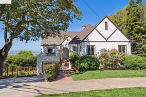 photo 1 of 744 Coventry Rd, Kensington, CA 94707