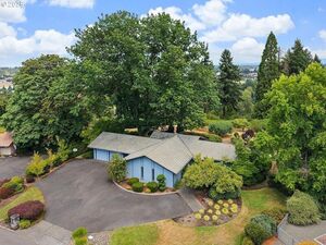 photo 1 of 6702 Montana Ln, Vancouver, WA 98661
