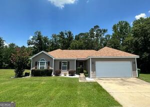 photo 1 of 9029 Whispering Pines Blvd, Statesboro, GA 30458