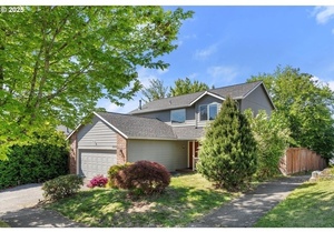 photo 1 of 10931 SE Henderson Dr, Portland, OR 97266
