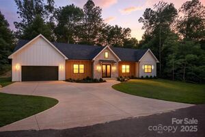 photo 1 of 303 Wittenburg Springs Dr #53, Taylorsville (Bethlehem), NC 28681