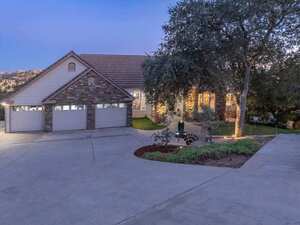 photo 1 of 22113 Oak Glen Ln, Friant, CA 93626