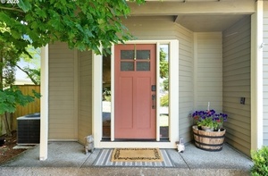 photo 1 of 13527 SW Ashbury Ln, Tigard, OR 97223