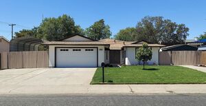 photo 1 of 216 Montrose Dr, Folsom, CA 95630