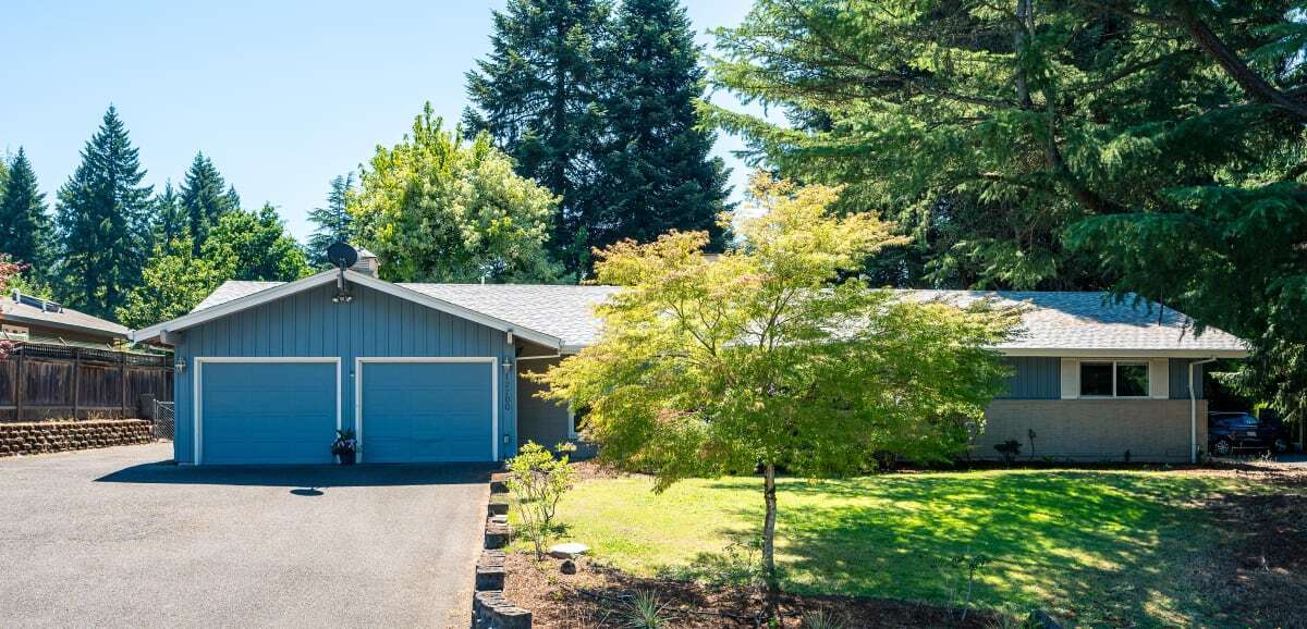 photo 1 of 12200 SW Walnut St, Tigard, OR 97223