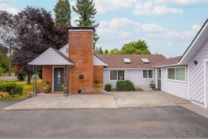 photo 1 of 11119 SE Linwood Ave, Milwaukie, OR 97222