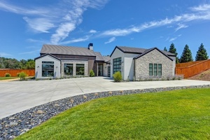 photo 1 of 3602 Annabelle Ave, Granite Bay, CA 95661