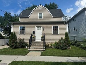 photo 1 of 1121 Frank St, Roselle, NJ 07203