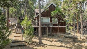 photo 1 of 41604 Corlew Ln, Auberry, CA 93602