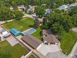 photo 1 of 4320 N  Locust Grove Rd, Meridian, ID 83646