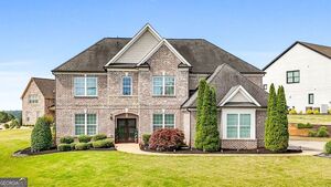 photo 1 of 1516 Winward Dr, Locust Grove, GA 30248