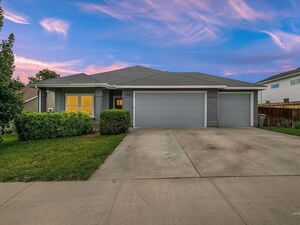 photo 1 of 1567 NE Cinder Loop, Mountain Home, ID 83647