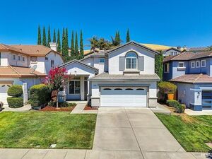 photo 1 of 2432 Skyview Cir, Fairfield, CA 94534