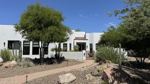 photo 1 of 109 E Loch Lomond Pl, Tucson AZ 85737