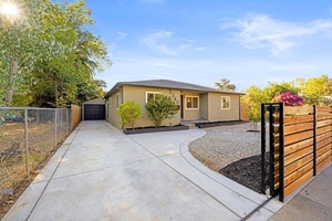 photo 1 of 3340 Santa Cruz Way, Sacramento, CA 95817