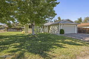 photo 1 of 15 N Patterson Pl, Sparks, NV 89436