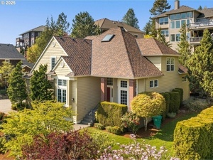 photo 1 of 7917 NW Blue Pointe Ln, Portland, OR 97229