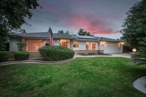 photo 1 of 6432 N Gentry Ave, Fresno, CA 93711