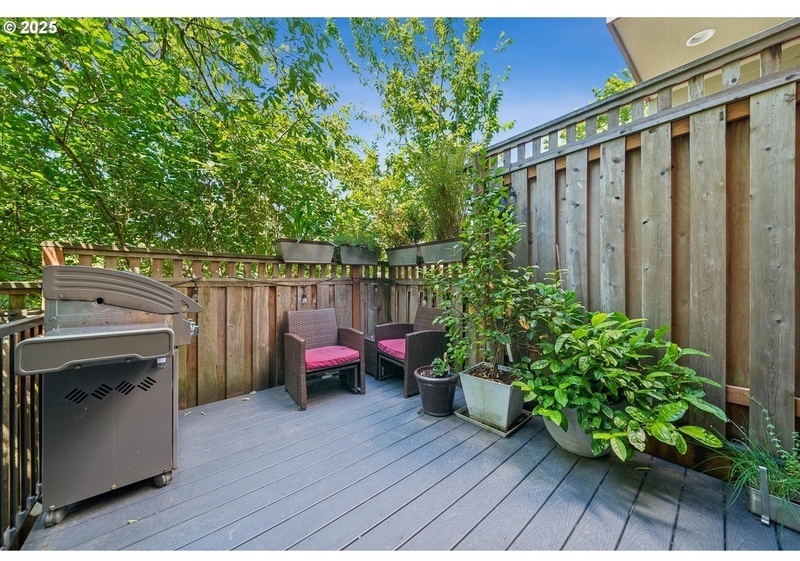 #XXXXhtmlcaption1806585