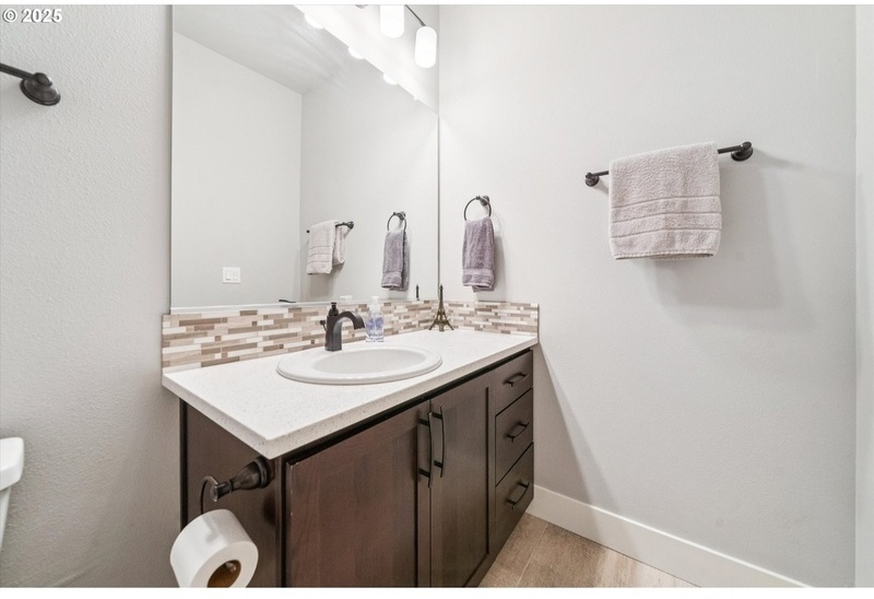 #XXXXhtmlcaption1806575