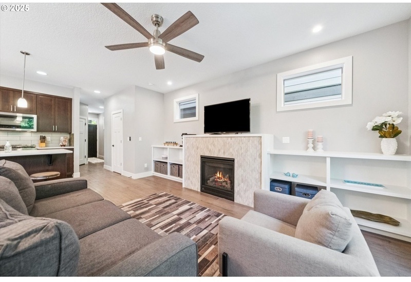 #XXXXhtmlcaption1806558