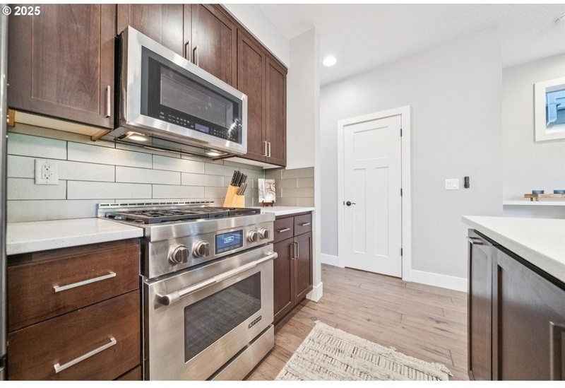 #XXXXhtmlcaption1806551