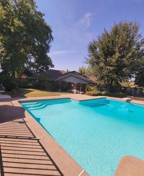 #XXXXhtmlcaption1807404