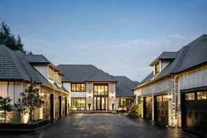 photo 1 of 18418 Old River Landing, Lake Oswego, OR 97034