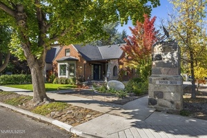 photo 1 of 625 Donner Dr, Reno, NV 89509