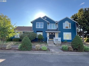 photo 1 of 1794 Kings North St, Eugene, OR 97401