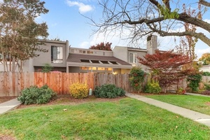 photo 1 of 3215 Bermuda Ave #3, Davis, CA 95616