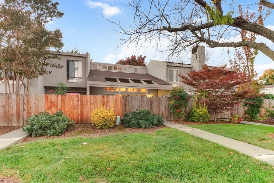 #XXXXhtmlcaption1813576