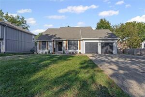 photo 1 of 14831 S Homestead Dr, Olathe, KS 66062