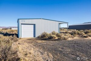 photo 1 of 313 Airport wy,  Mattawa, WA 99349