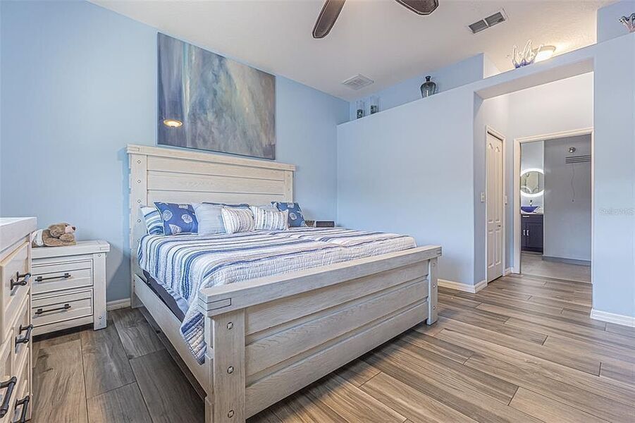 #XXXXhtmlcaption1815625