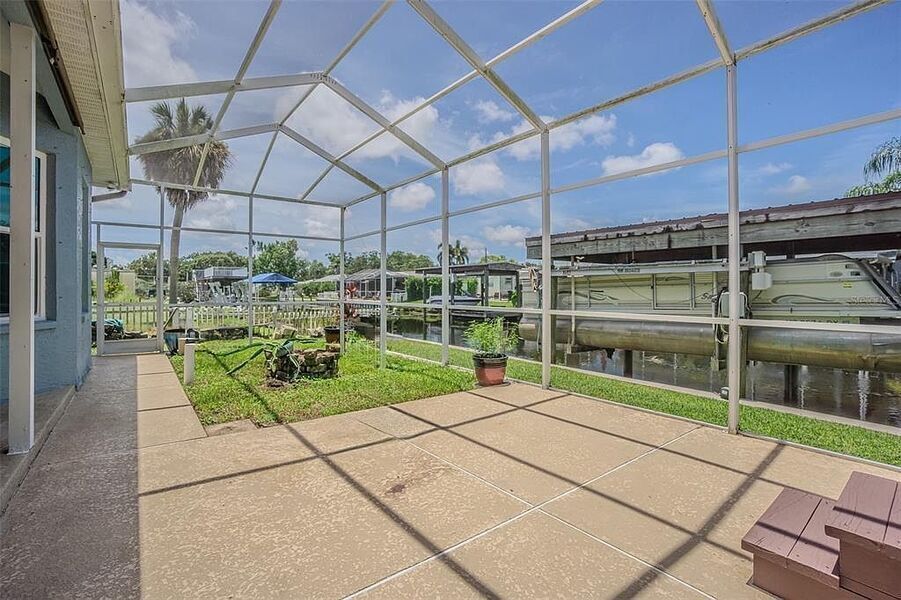 #XXXXhtmlcaption1815638