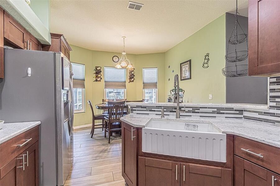 #XXXXhtmlcaption1815633