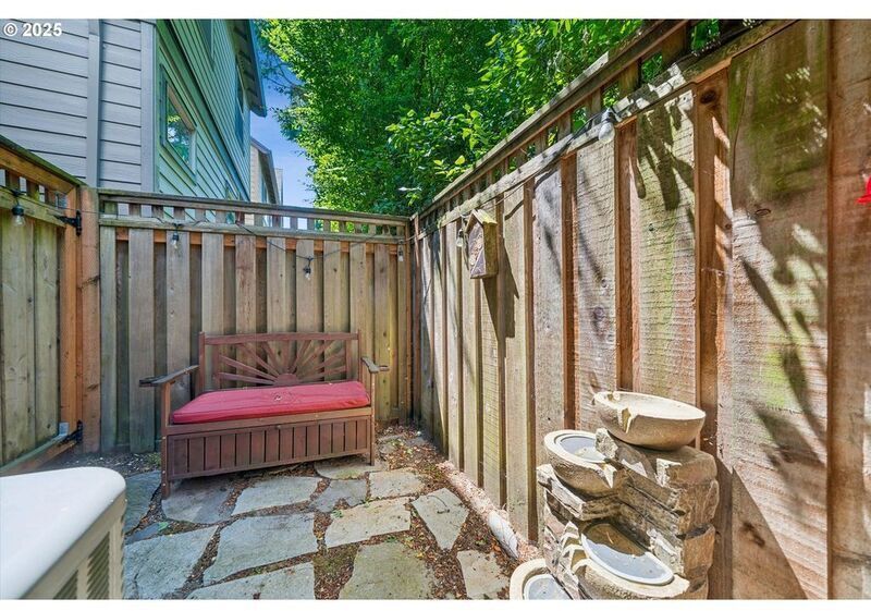 #XXXXhtmlcaption1815925